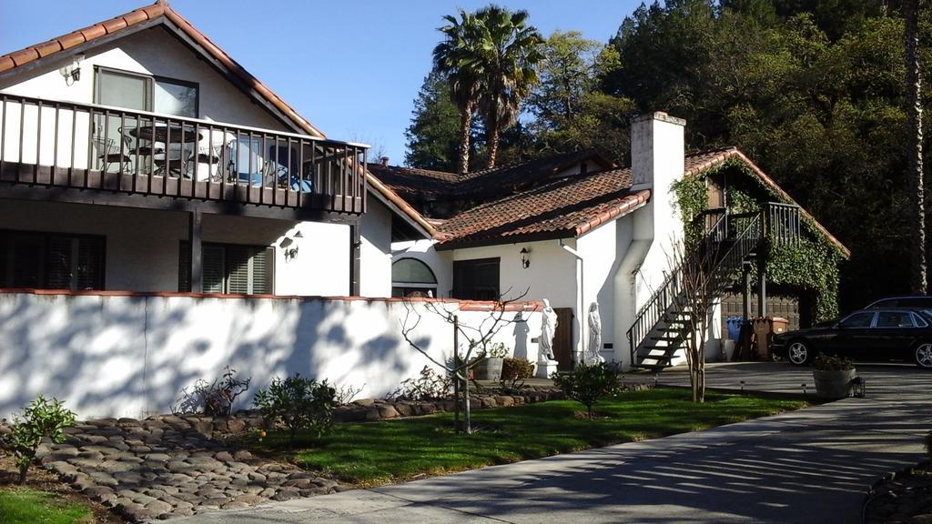 Spanish Villa Inn St. Helena Kültér fotó