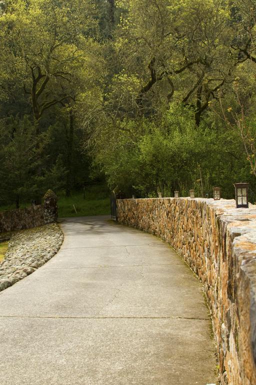 Spanish Villa Inn St. Helena Kültér fotó