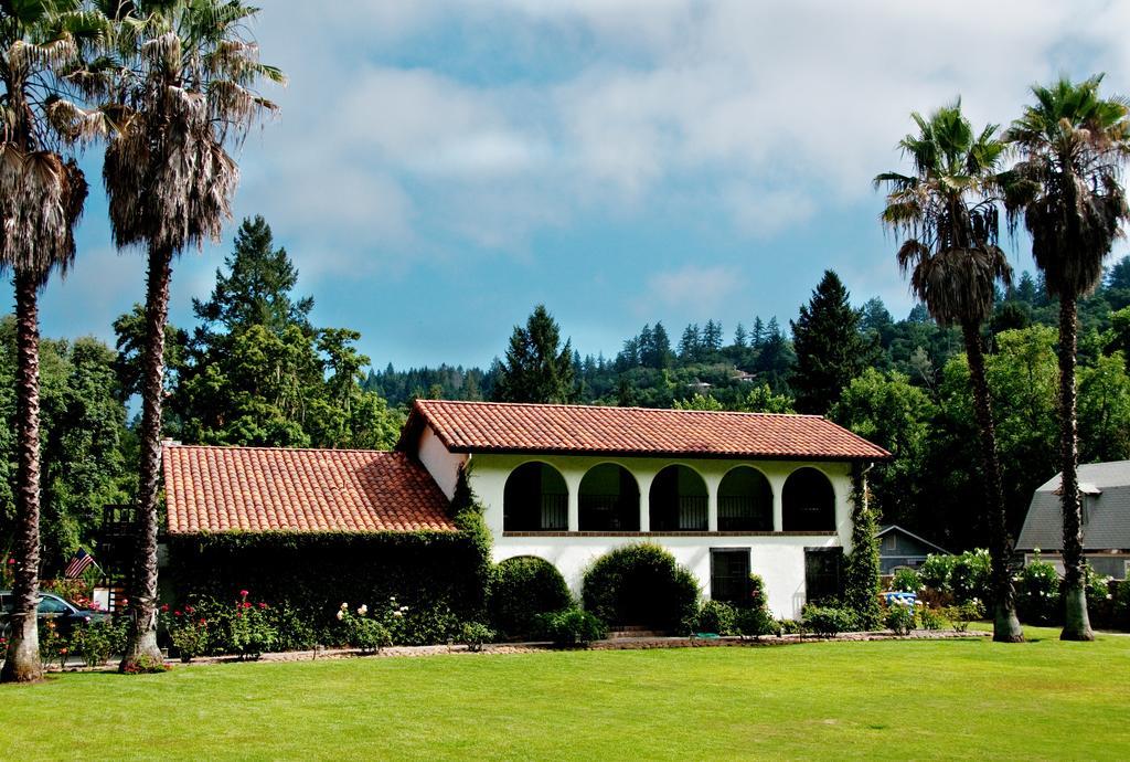 Spanish Villa Inn St. Helena Kültér fotó