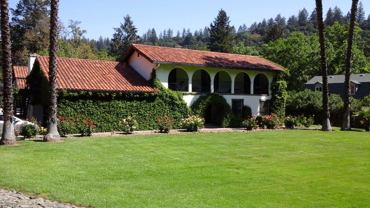 Spanish Villa Inn St. Helena Kültér fotó